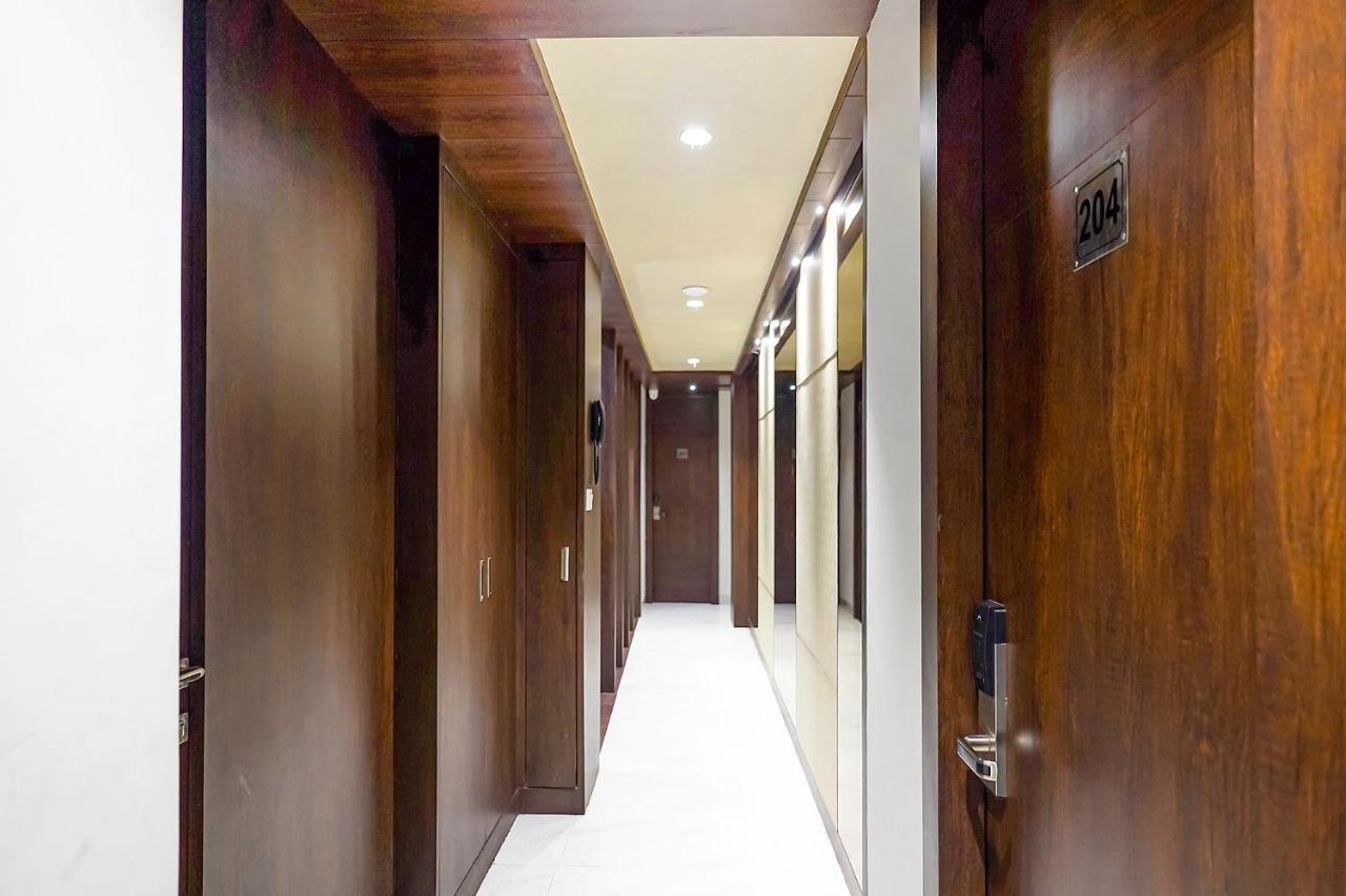 แฟ็บโฮเทล อีรอส 211 Hotel โกลกาตา ภายนอก รูปภาพ